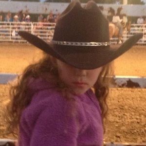 Meet your Posher, Katelynn